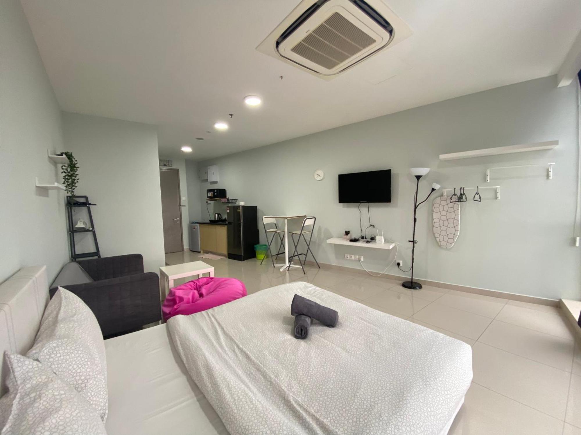 Pinnacle Pj @ Penguin Homes Петалинг-Джая Экстерьер фото